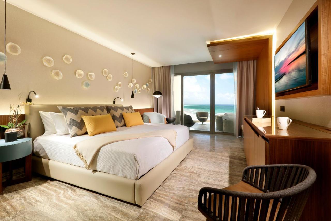 Family Selection At Grand Palladium Select Costa Mujeres Cancún Kültér fotó